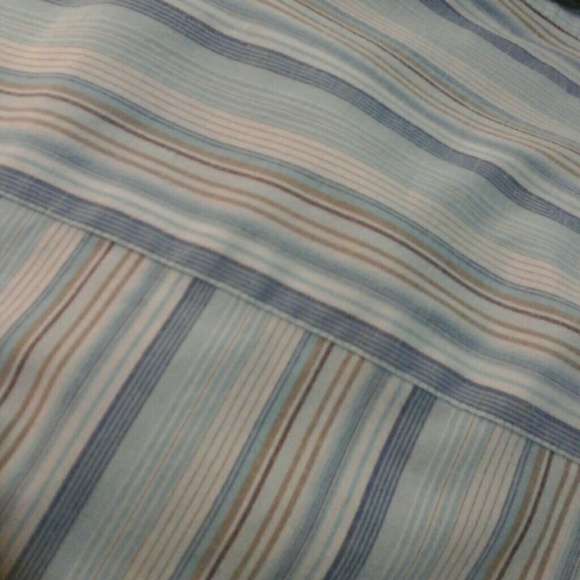 🎈SALE🎈👔#14.STRIPES DRESS SHIRT👔 - Picture 7 of 8